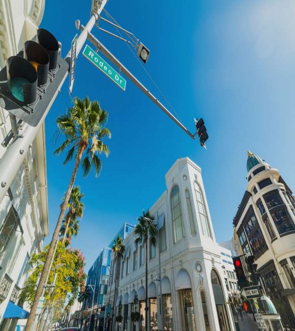 HERE ARE DIRECTIONS TO A BEVERLY HILLS’ TOP-RANKED BOUTIQUE LUXURY HOTEL